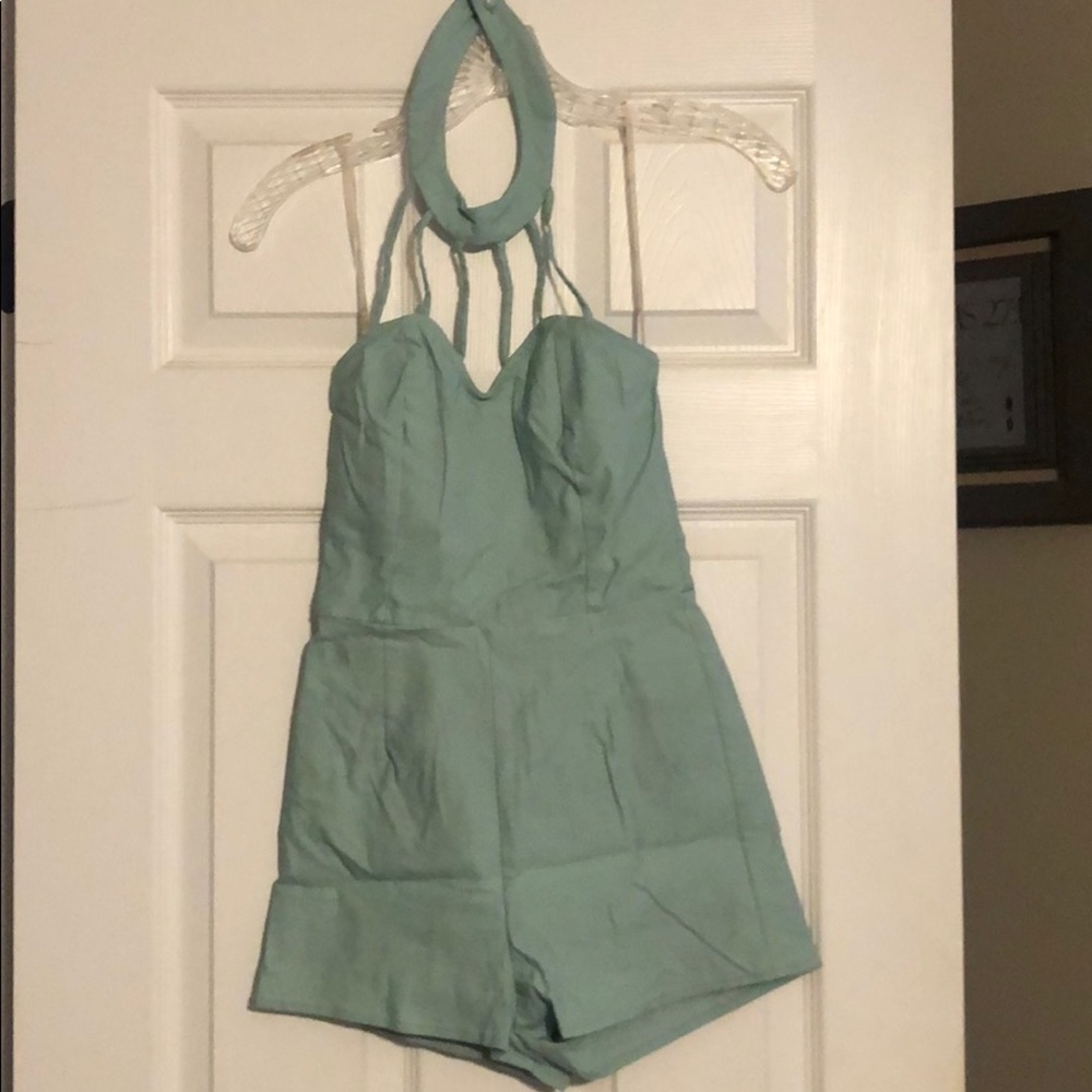 Strapless high neck romper